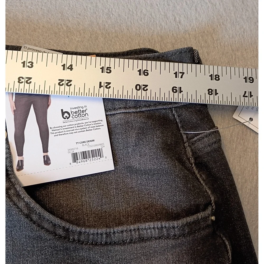 Time and Tru High Rise Curvy Jeans Womens 16 Skinny Black‎ Stretch Core Denim